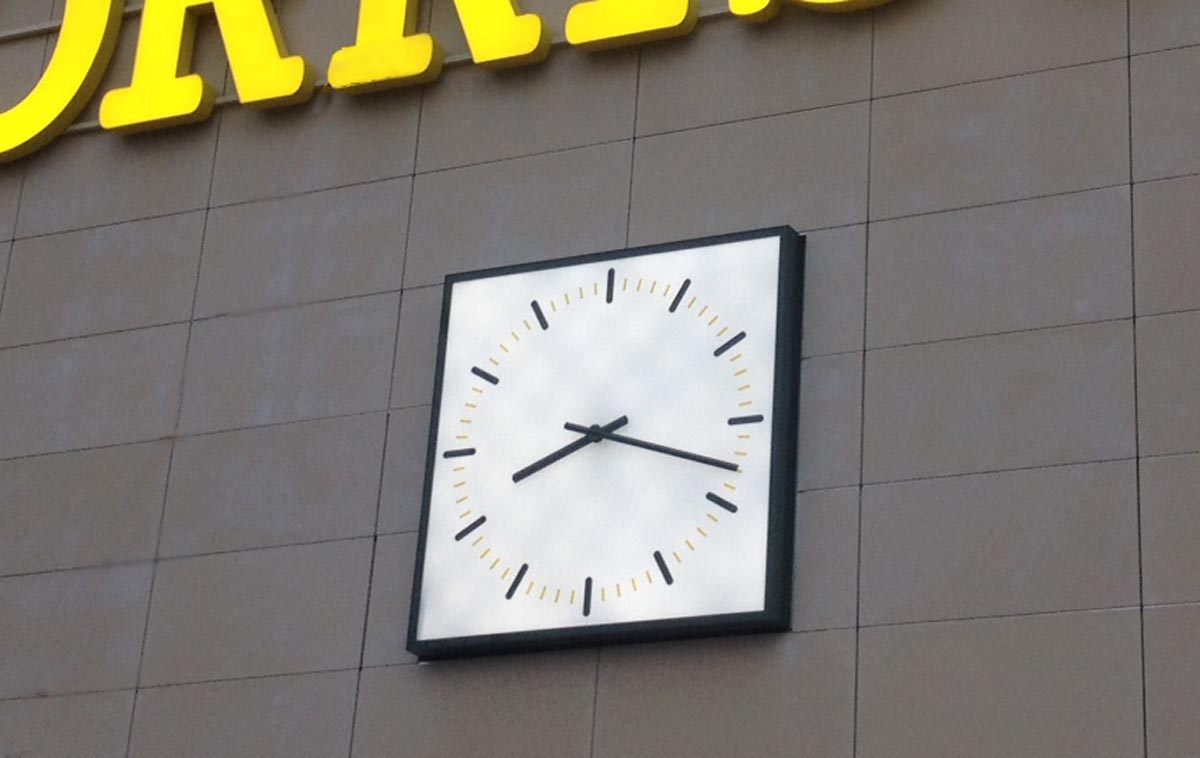 Bespoke Illuminated Clock