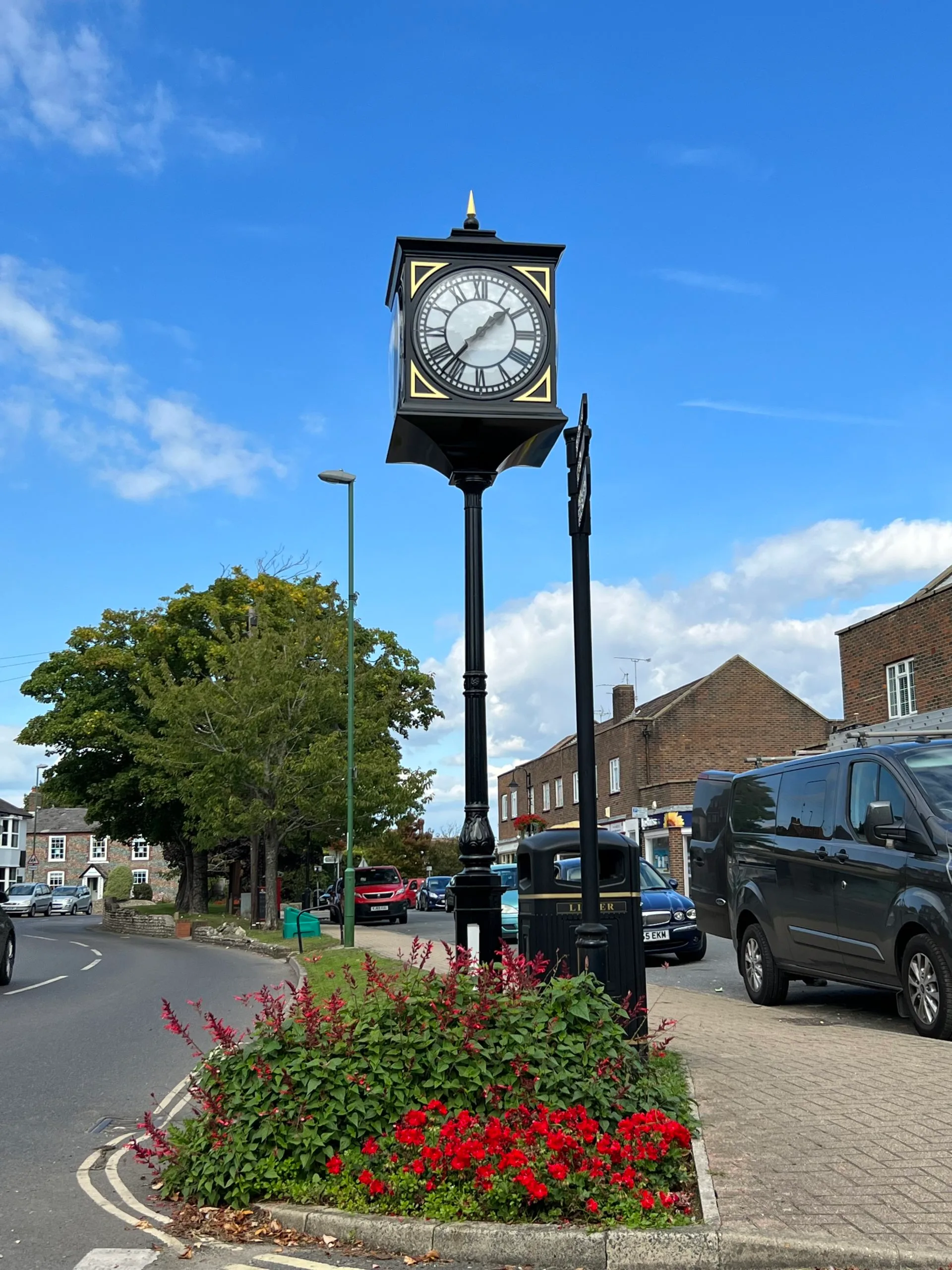Four Sided Pillar Clock - Image 7